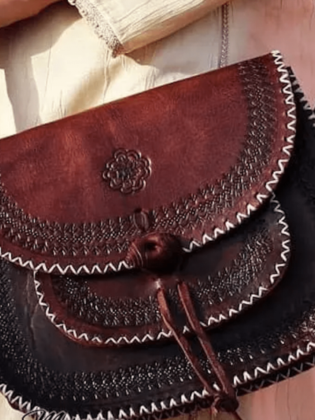 Hochwertige Handgemachte Ledertasche und Boho-Chic-Ibiza Style