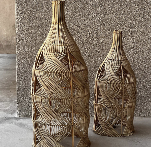 Garaffa Pendelleuchte Natural M – Handgeflochtene Rattan-Hängeleuchte