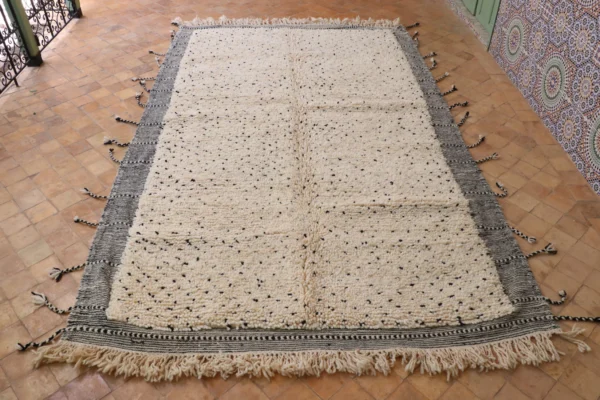 Beni Ourain Teppich Dots