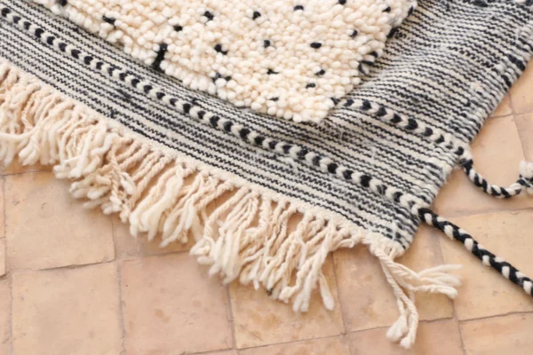 Beni Ourain Teppich Dots